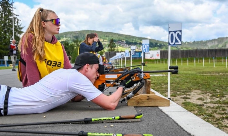 POZNÁTE NORDIC WALKING BIATLON?